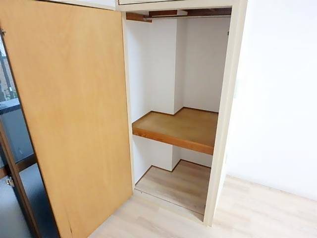 メゾン西畑 収納