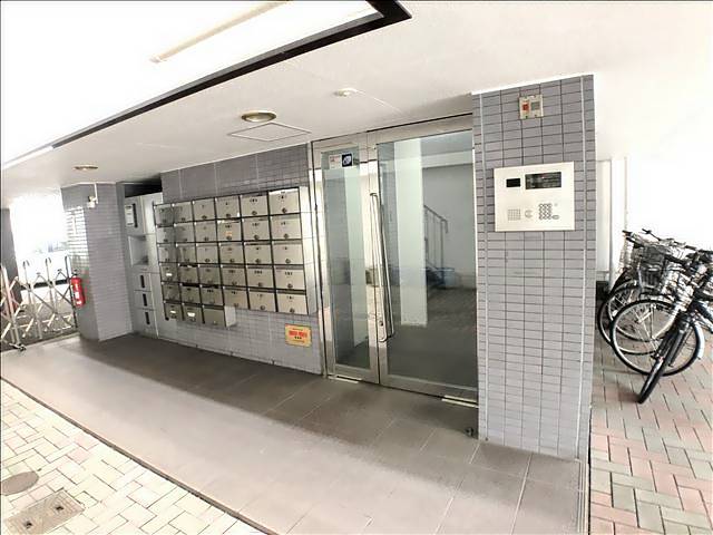 パークハイム鶴舞 駐車場