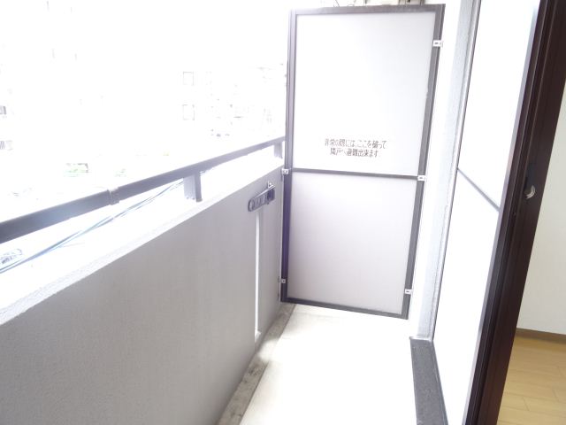 エグゼシオール藤ヶ丘 ベランダ