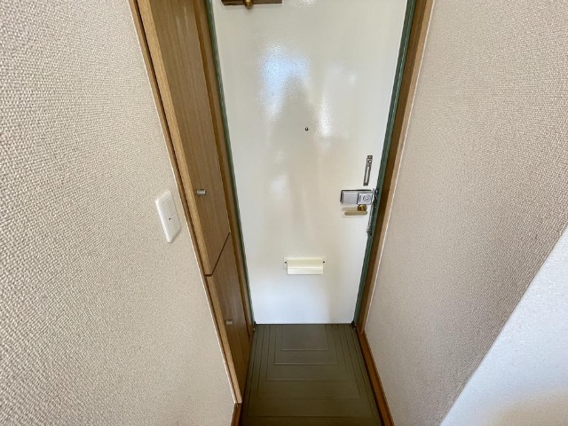 エステートピア浅井Ⅲ 玄関
