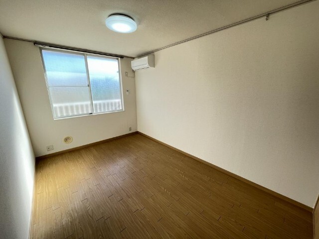 エステートピア浅井Ⅲ リビング