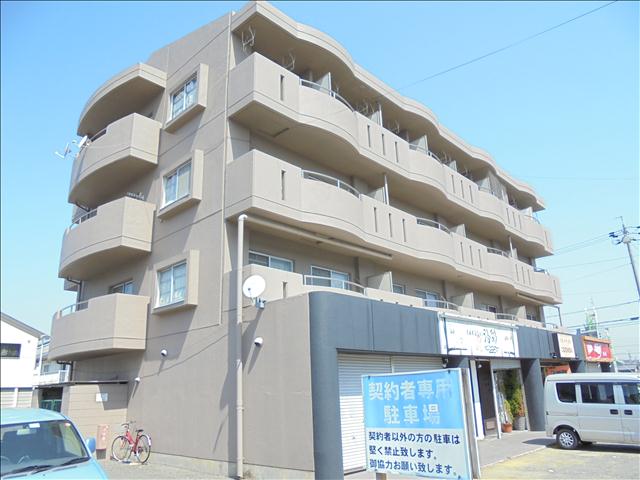 森ビル１ 外観です。