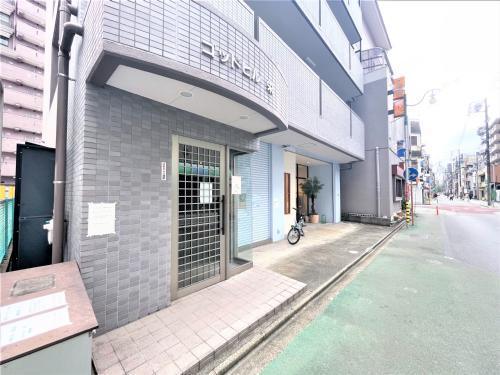 ゴッドヒル栄 エントランス