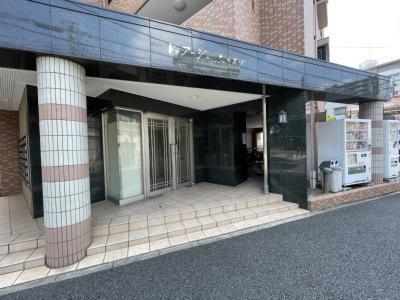 ドゥアージュふきあげ エントランス