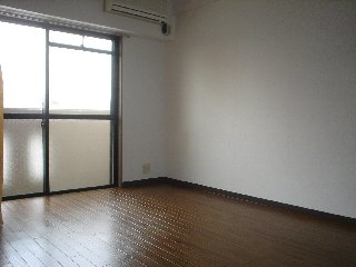 エクセレンス大曽根 リビング