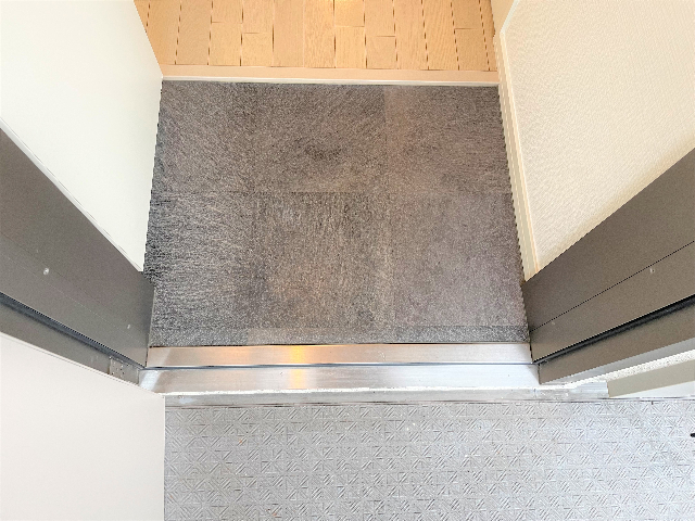ル　パフェ　ド　ペルル 玄関