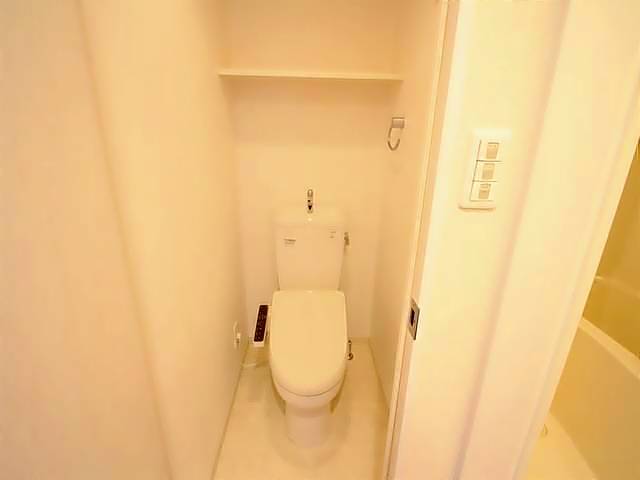 エスティメゾン東別院 トイレ