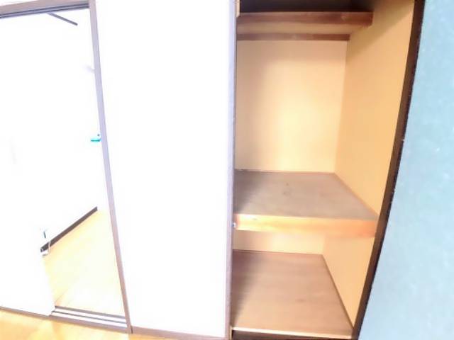 ファーストメゾン江戸橋 収納