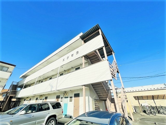 エグゼ３ 外観