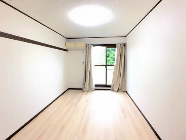 ファーストメゾン江戸橋 リビング