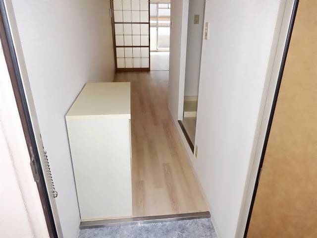 ＭＴなごの１００１ 玄関