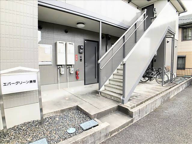 エバーグリーン黒笹 エントランス