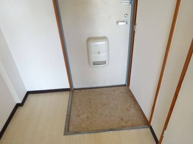 アートハウスＫ 玄関