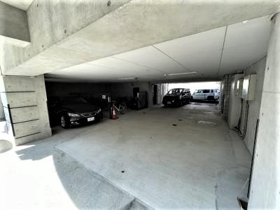 THE　ENDLESS 駐車場