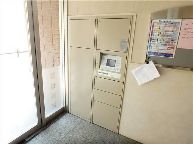 立華苑 エントランス