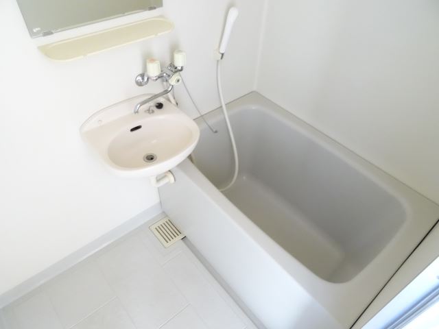 メゾン　テンペル バス･トイレ別