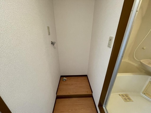 アルファビル その他