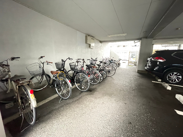 リバーサイドドリーム 駐車場