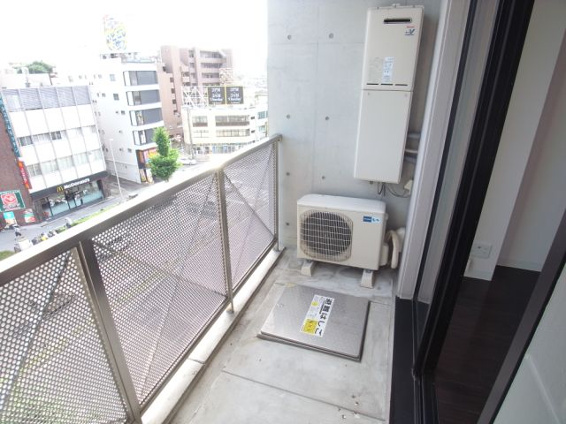 ルミナーレ東山公園 ベランダ