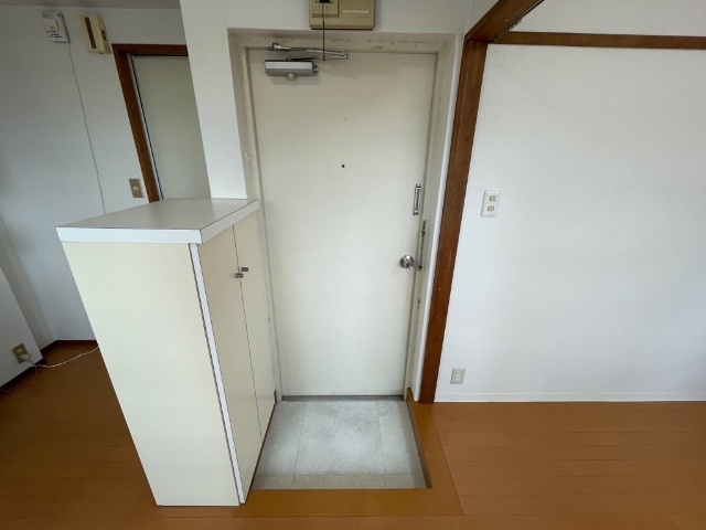 ヤゴトハウス 玄関