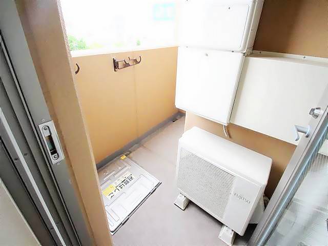 エスティメゾン東別院 ベランダ