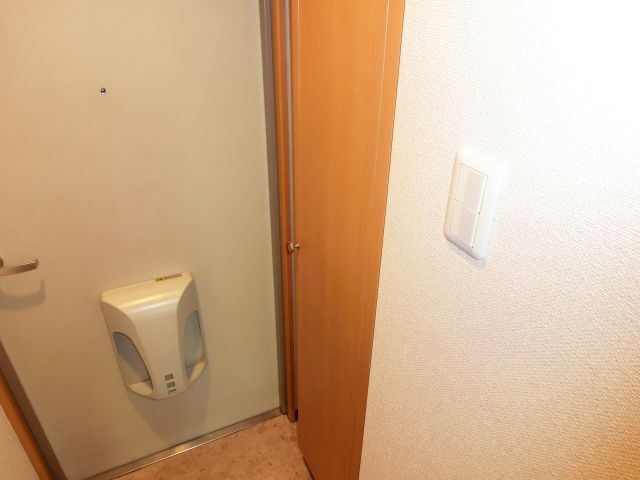 ステーションビル・舞 下駄箱