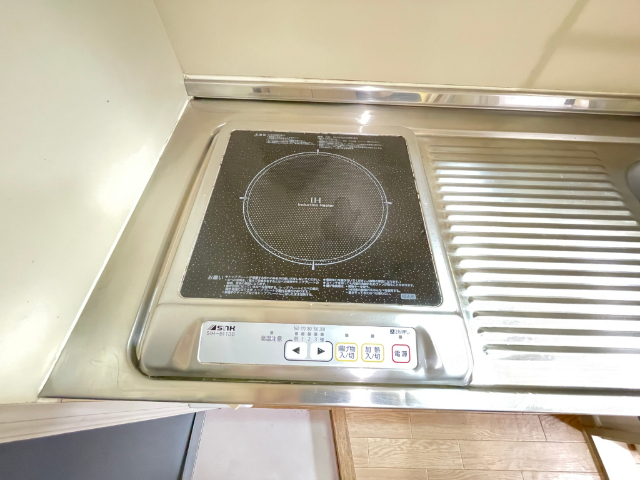 エポペ西日置 キッチン