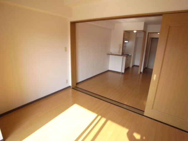 ヤマトマンション大須Ⅴ 日当たり良好