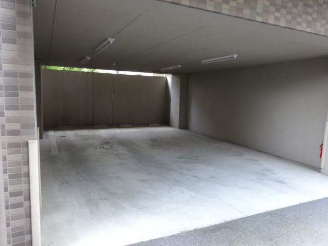 ヤマトマンション大須Ⅴ 駐車場