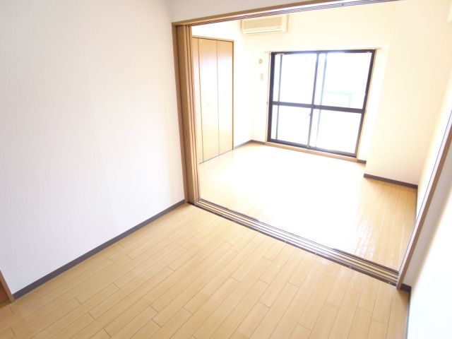 ヤマトマンション大須Ⅴ 日当たり良好