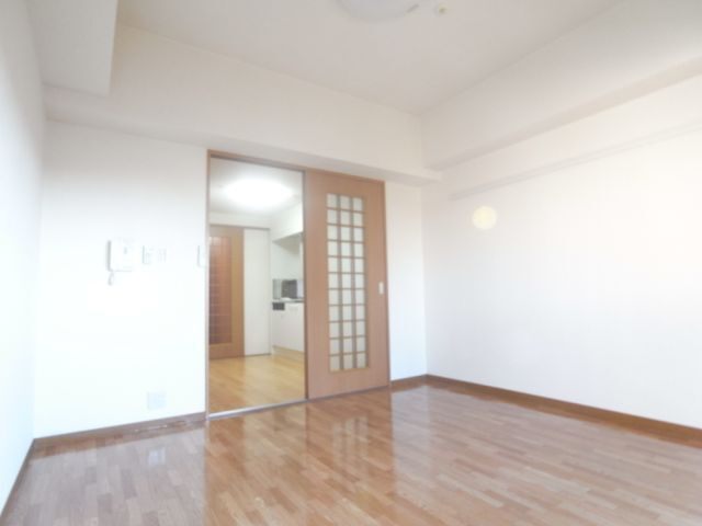 グランドール栄生 その他