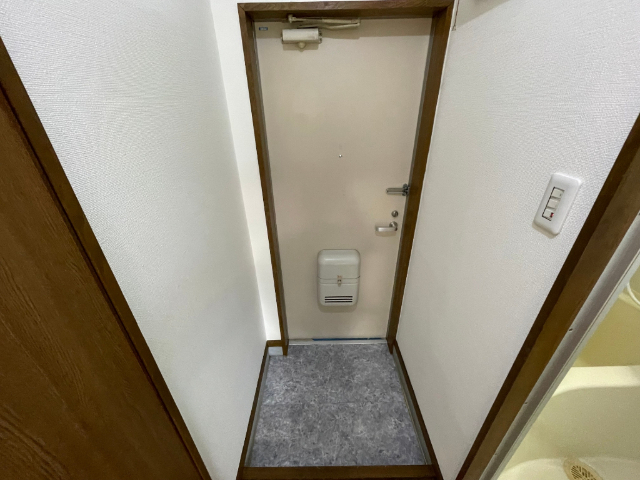 ハイツイーストリバーサンシャインＢ 反転タイプの写真です。