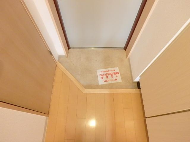 イースタンヒルズ藤が丘駅前 玄関