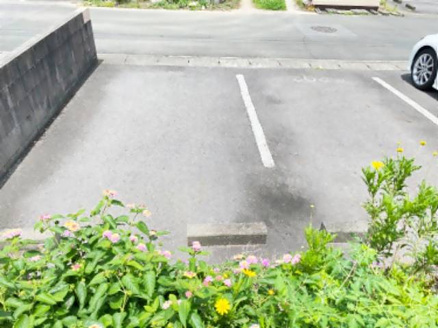 トレゾールＶｉｏ 駐車場
