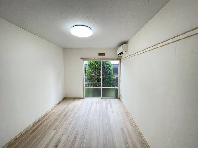 エポックダボ リビング