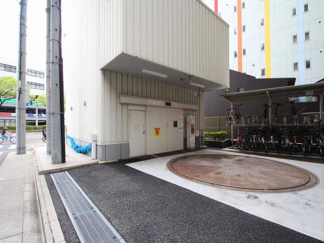 エスティメゾン東別院 駐車場