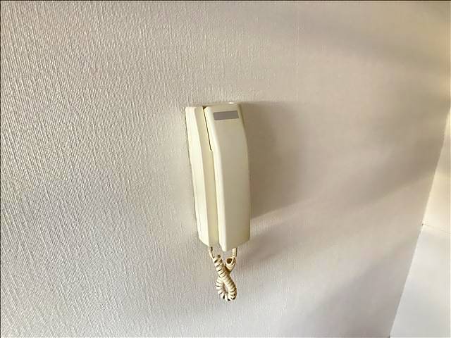 リバーサイドドリーム インターホン完備です。