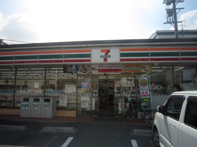 森ビル１ セブンイレブン