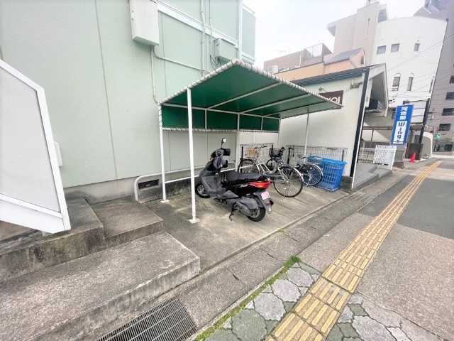 ニューコーポワシヅ エントランス