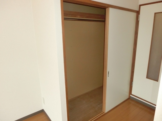 メゾンエスポワール 収納