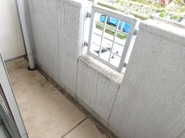 サンシャイン２５ ベランダ