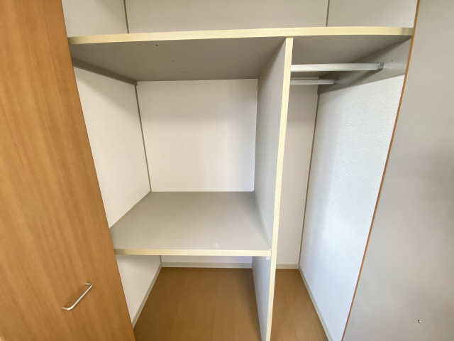 エクセル山中 収納