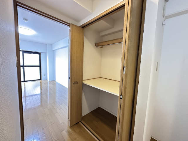 アヴェニューコート栗真Ｂ棟 収納