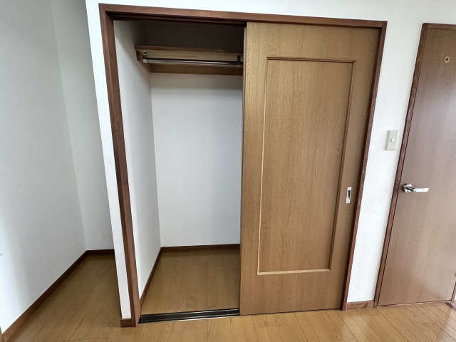 メゾン神村 収納