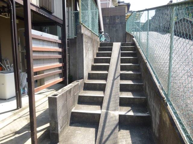 フォーブル早川Ａ棟 エントランス