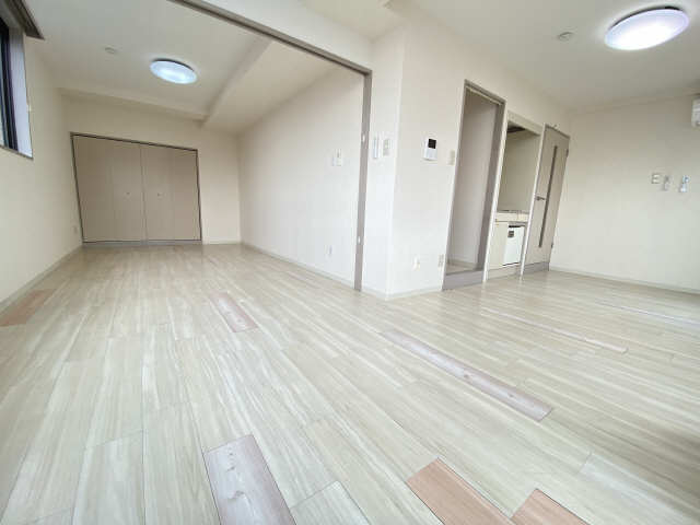 ジュネス佐久間 リビング