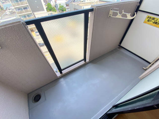 桜山四丁目マンション ベランダ