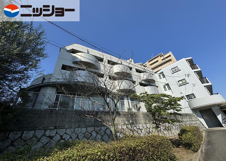 ヒルハウス 外観
