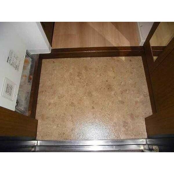 ベレーサ本山 玄関　※同タイプのお部屋の写真です