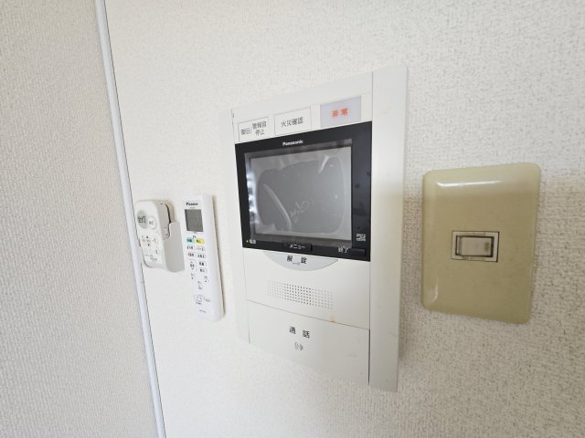 ベレーサ本山 モニター付きインターホン